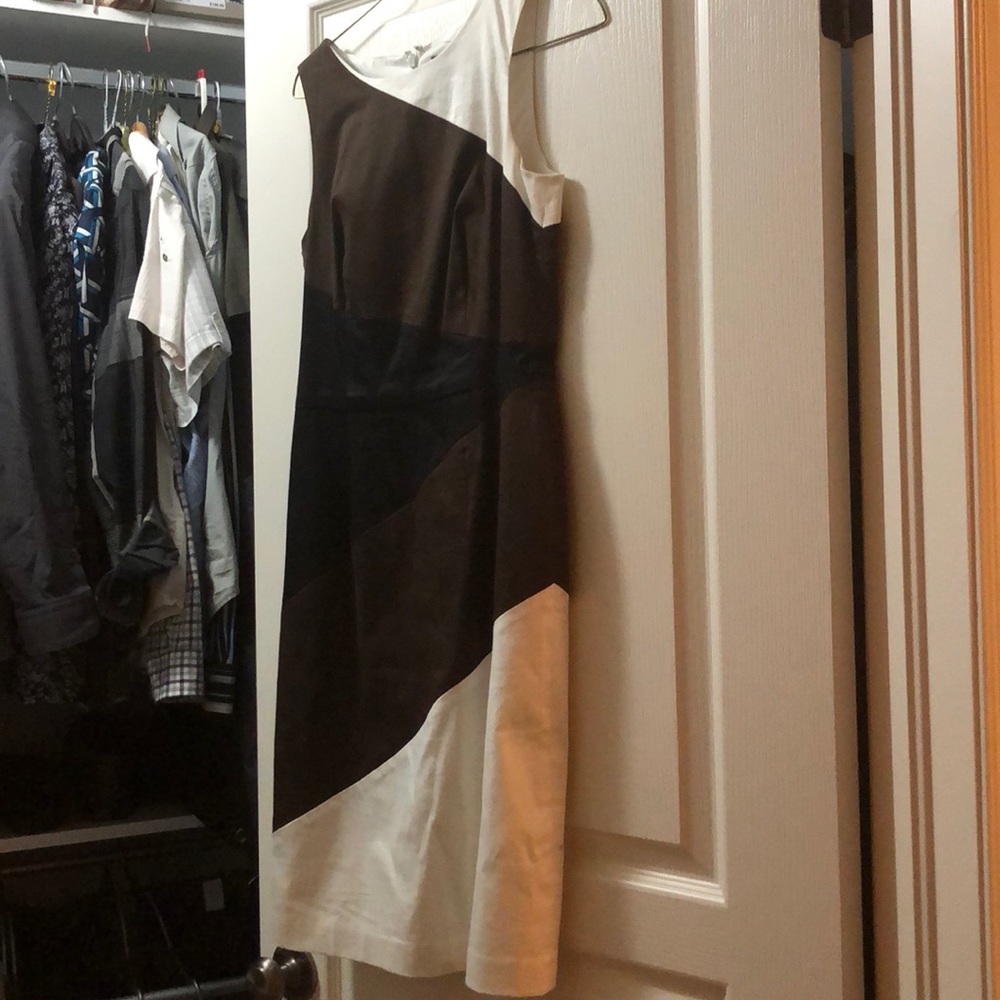 Black house white market dress